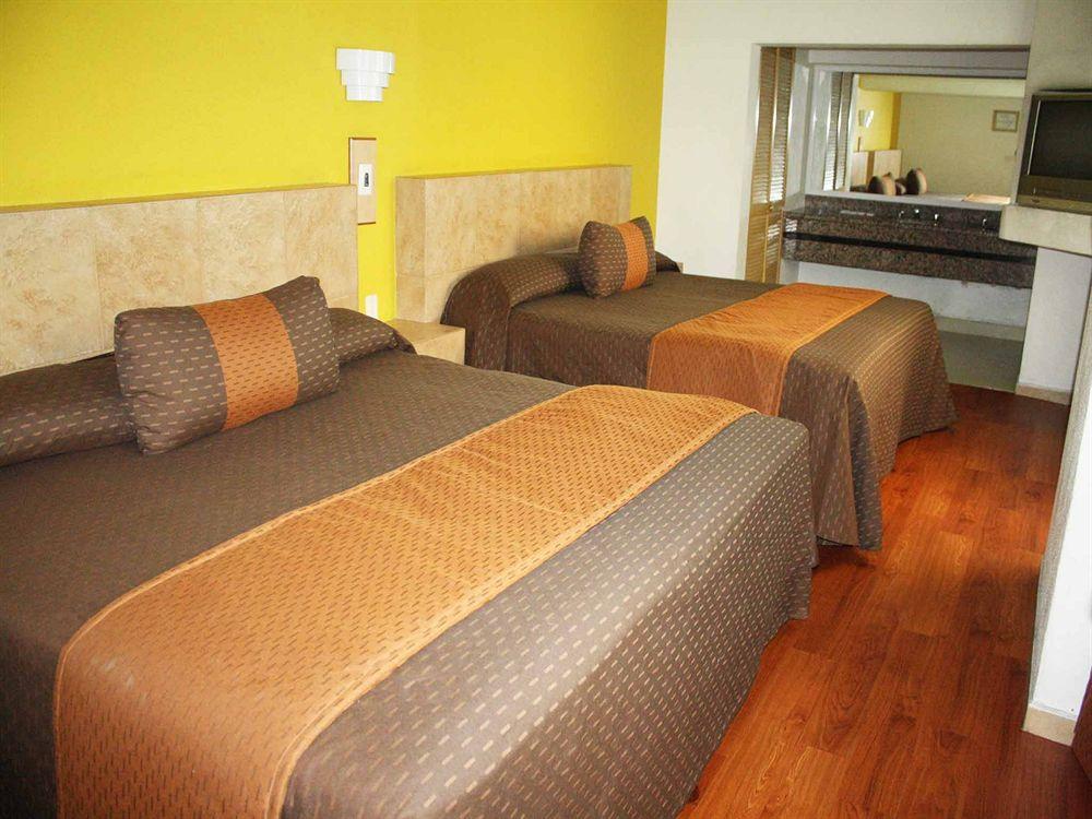 Hotel Villa De Madrid 멕시코 시 외부 사진
