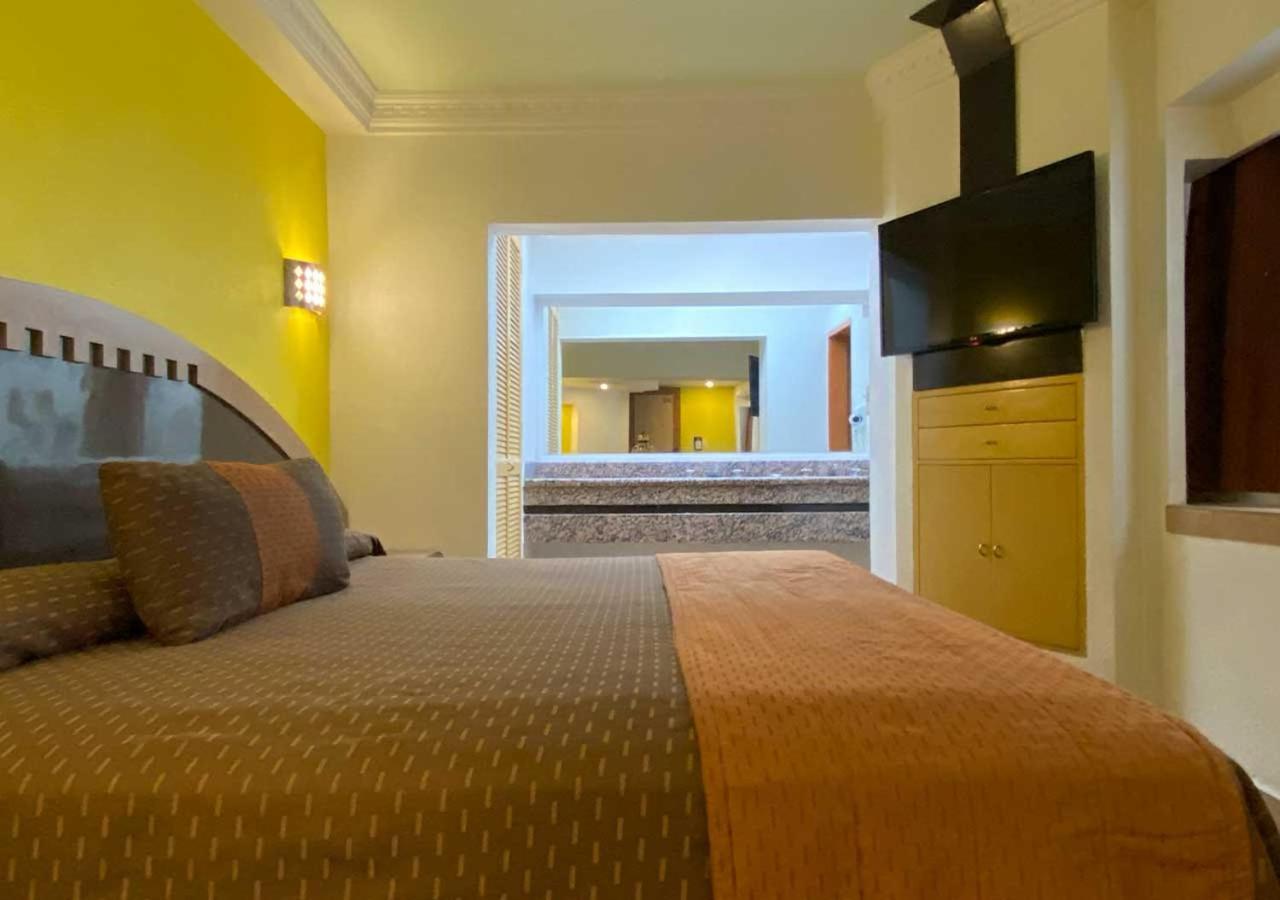 Hotel Villa De Madrid 멕시코 시 외부 사진