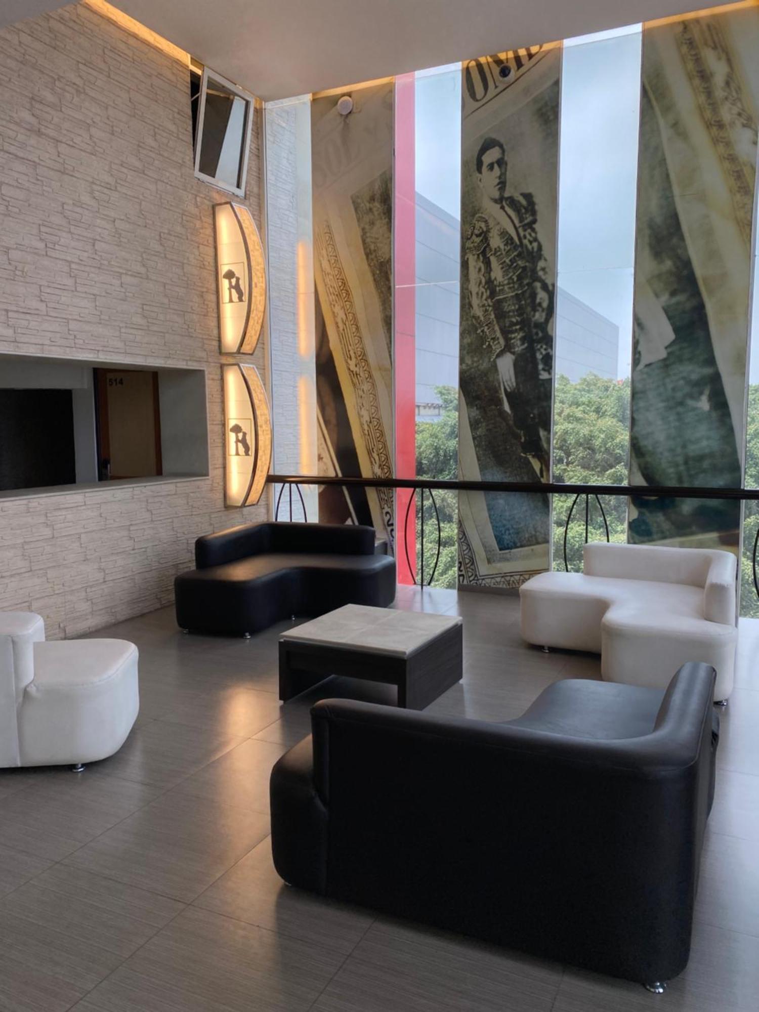 Hotel Villa De Madrid 멕시코 시 외부 사진