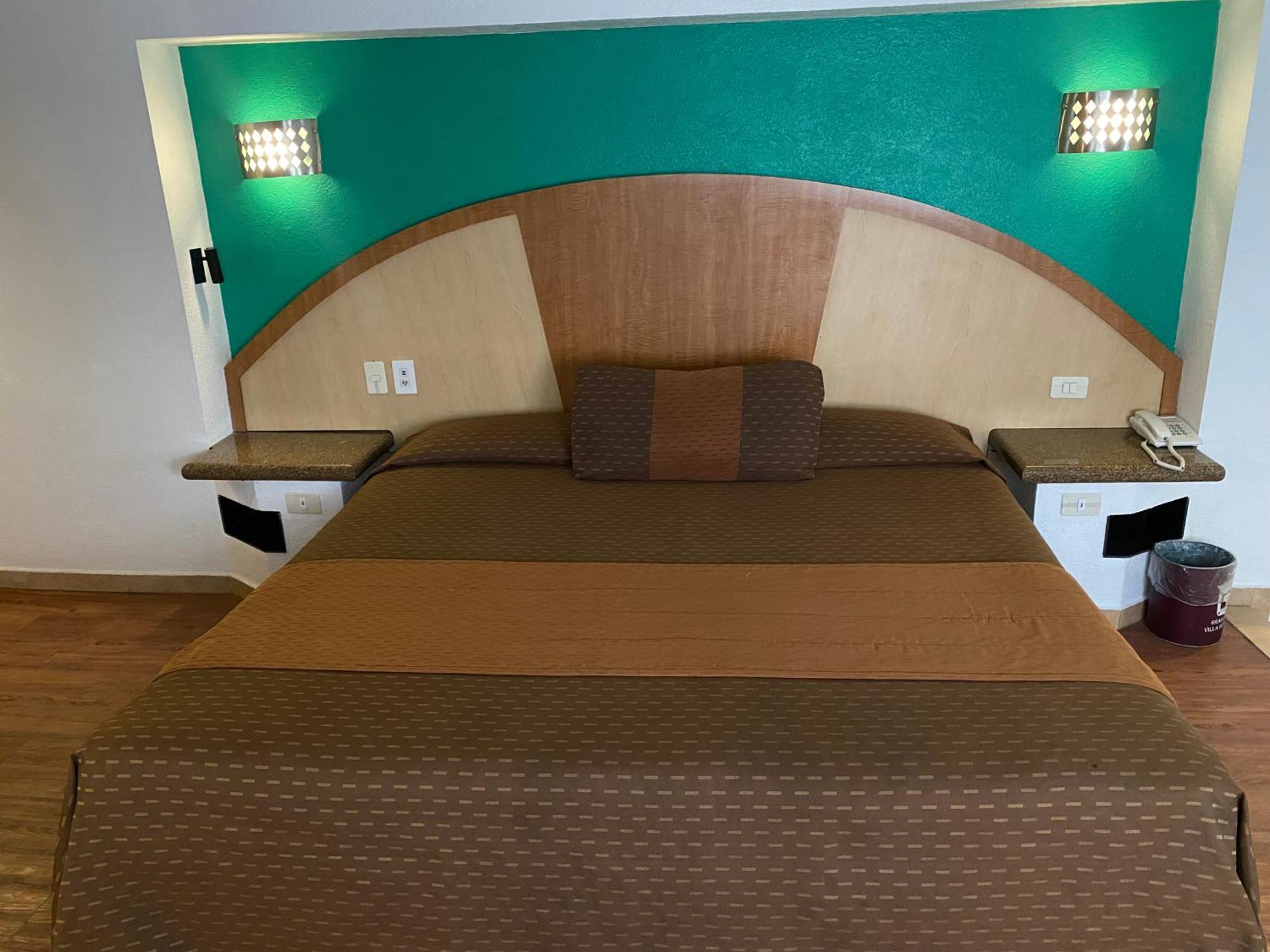 Hotel Villa De Madrid 멕시코 시 외부 사진