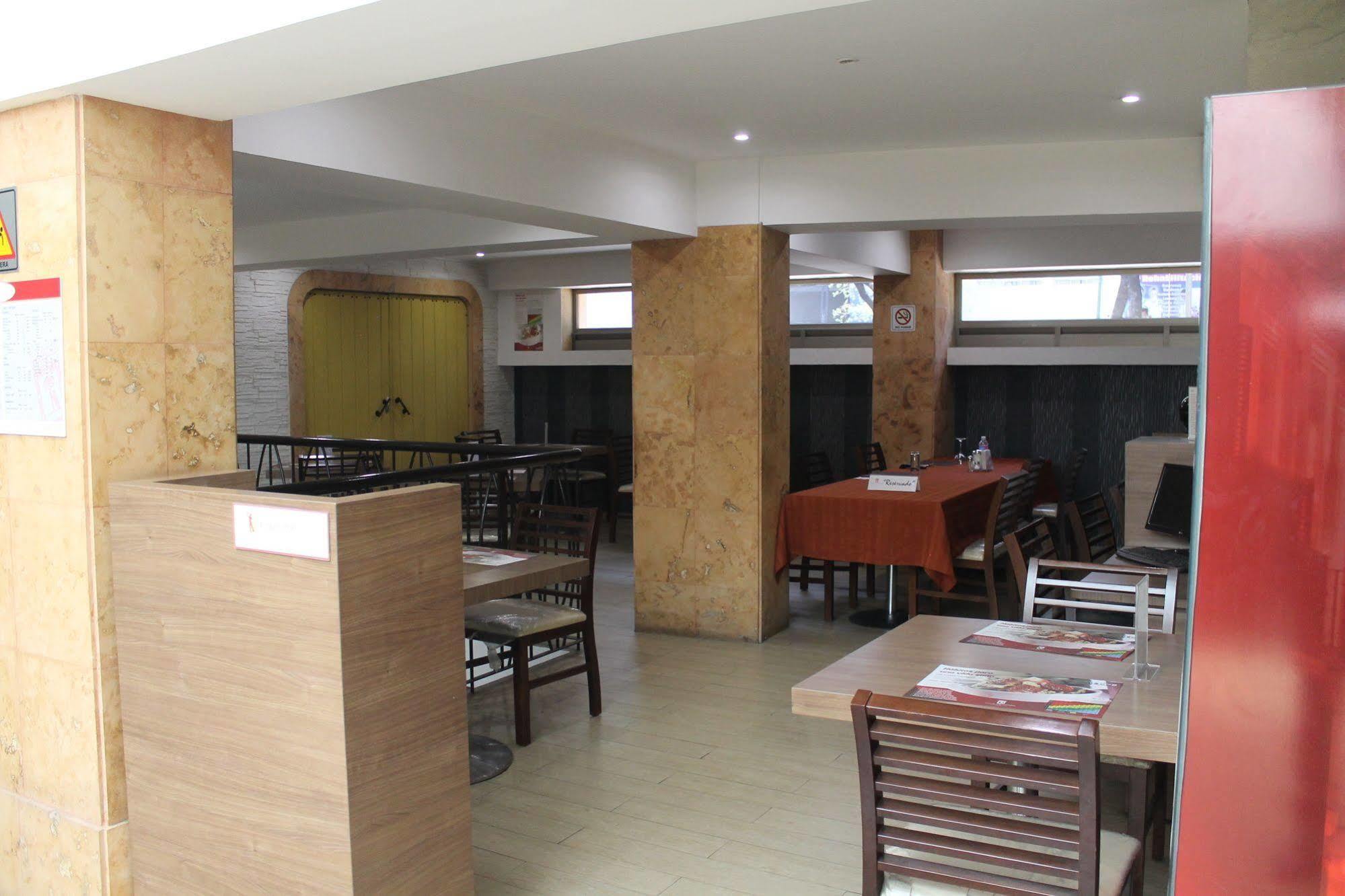 Hotel Villa De Madrid 멕시코 시 외부 사진